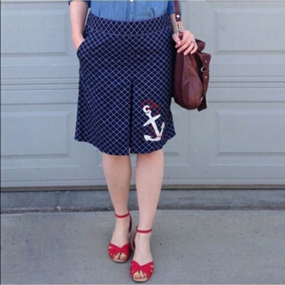 L.L. Bean nautical anchor A-line skirt sz 6P - Picture 5 of 6